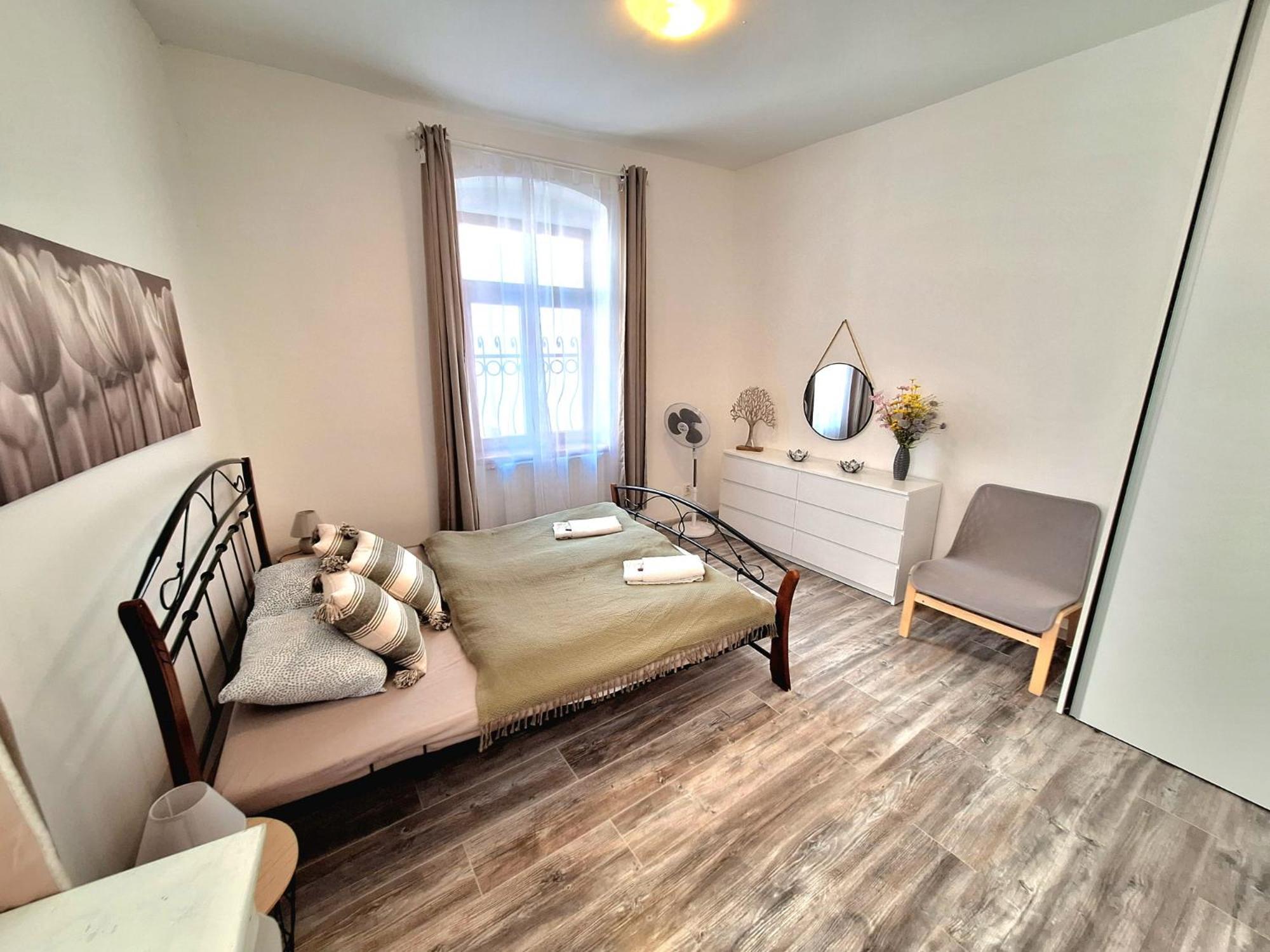 Apartment Emma - Old Town Bratislava Eksteriør billede